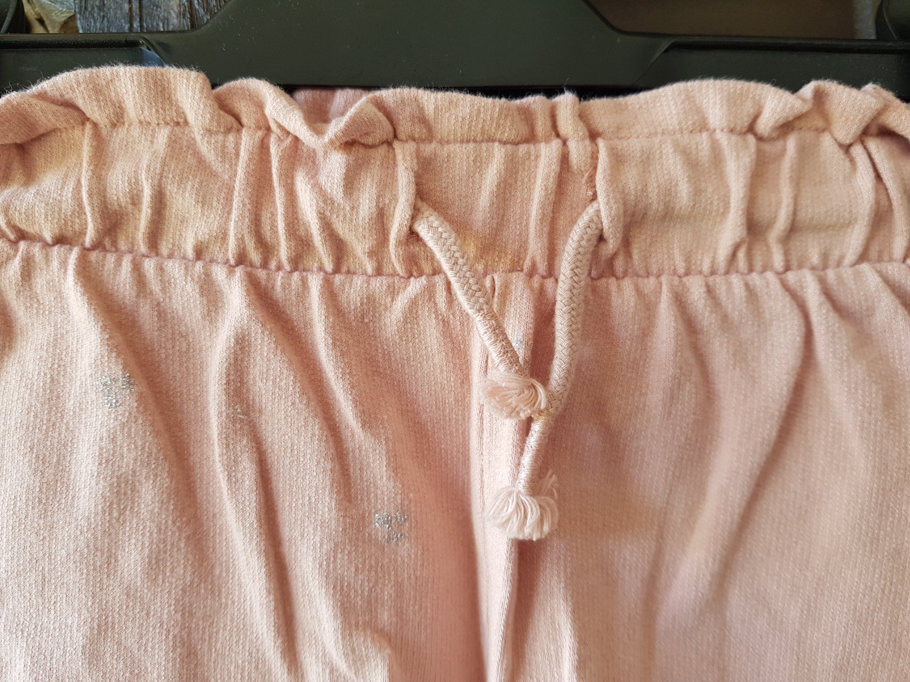 H&M Pantaloni: MÄDCHEN SHORTS – Usato da Root venduto da LifestyleAccessoires 2