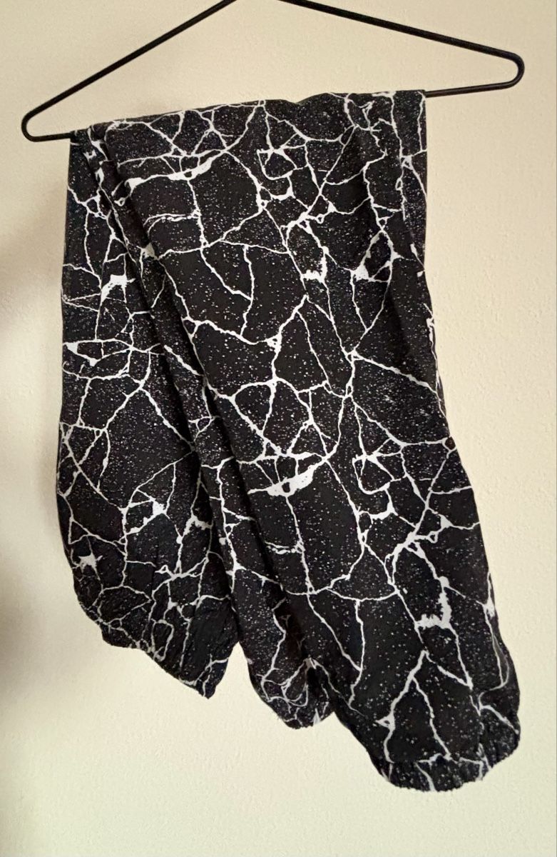 Obey Hosen: Obey Trainerhose Gr. S – Neu (gemäss Beschreibung) aus Thun von alibabaofhubabuba