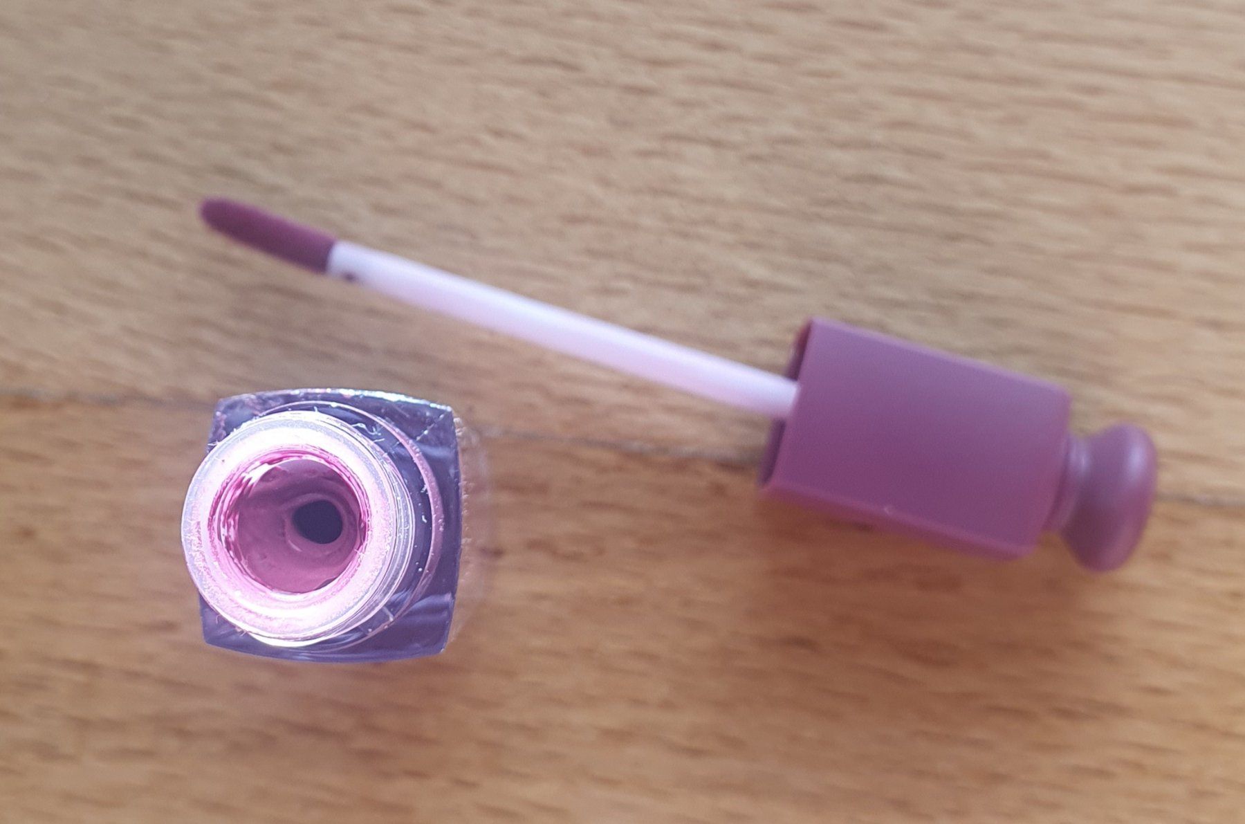 Make-up: Gloss à lèvres liquide mat - D'Donna – Usato da Court venduto da Jovi2 3