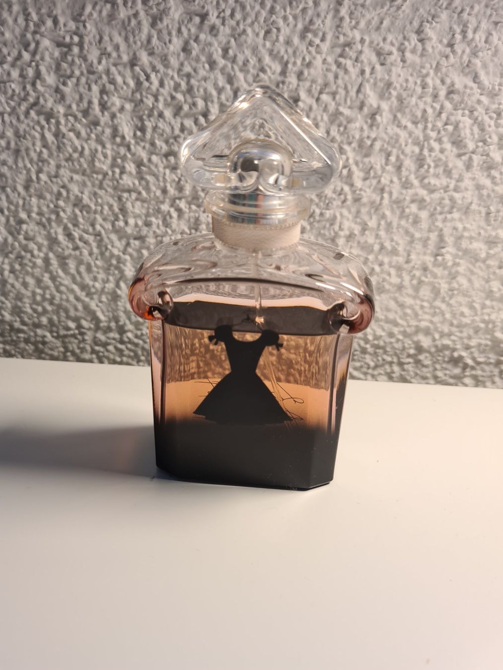Guerlain Profumi & Eau de Toilette: Petite Robe Noire Edp 50ml – Usato da Oberlunkhofen venduto da Kupferhexe