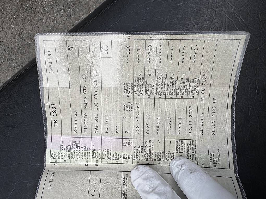 Scooter: Piaggio Vespa GTS 250 – Usato da Altdorf UR venduto da Edoh0 3