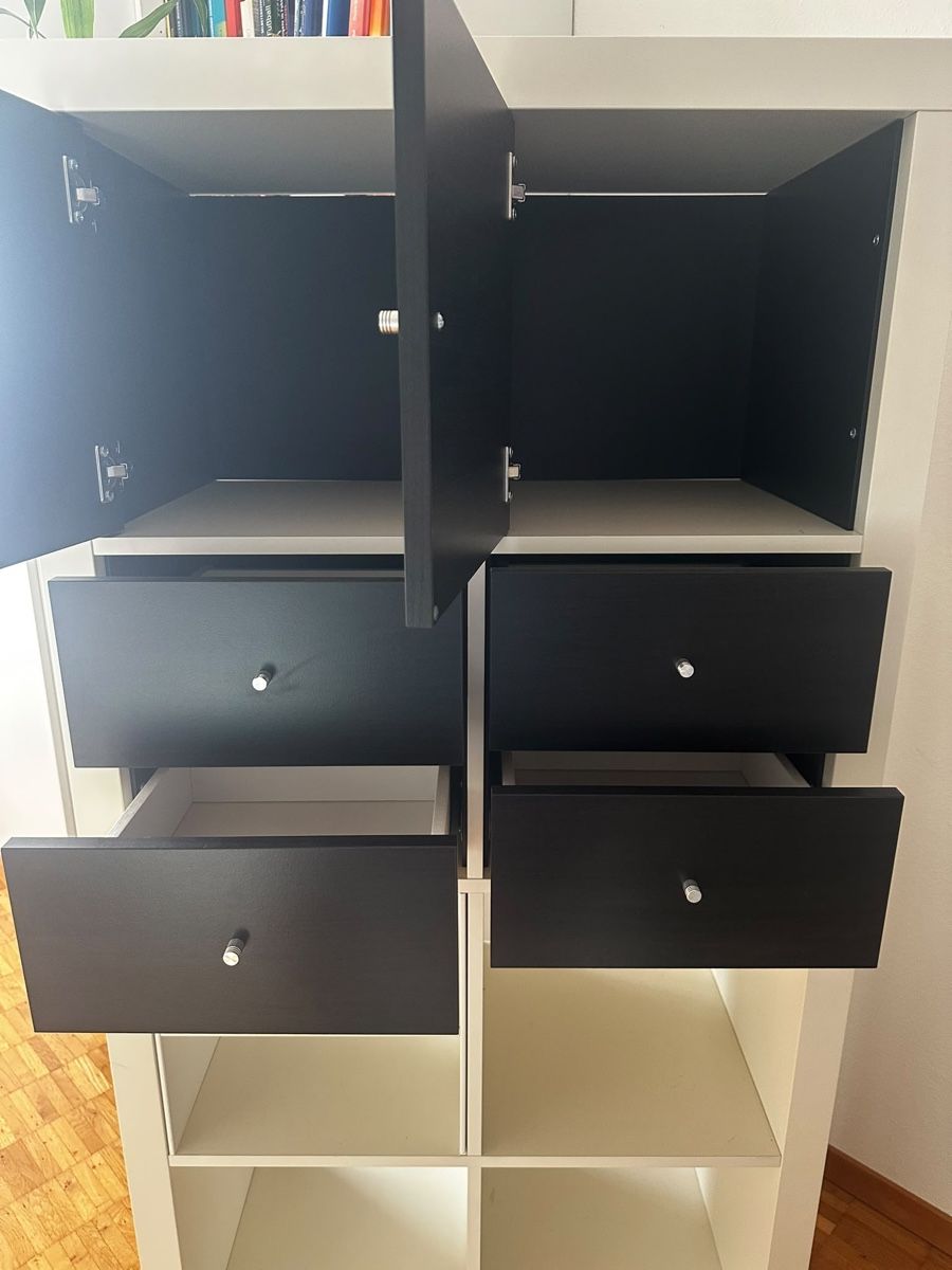 Ikea Étagères: IKEA Kallax 2x4 weiss alte Version  – D'occasion à Dietlikon par ciganolimao 1