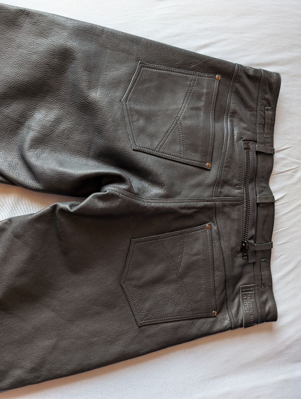Pantaloni: Motorrad Lederhose Difi gr 36 – Usato da Laupen ZH venduto da Zmoewe 2