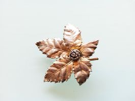 Broche vintage "feuille d'or" par Flora Danica en argent 925