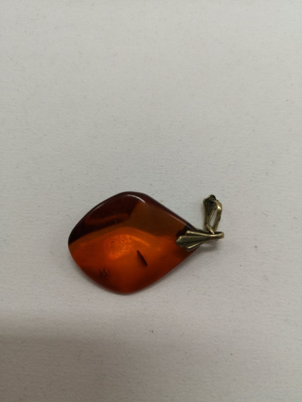 Ciondoli: PENDENTIF VINTAGE /AMBRE & ARGENT – Usato da Bulle venduto da italicum 5