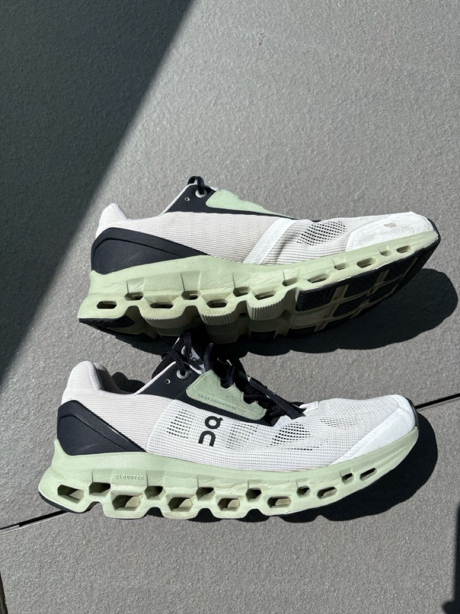 On Herrenschuhe: On running taille 41  – Gebraucht aus Conthey von ale_fwf2 1