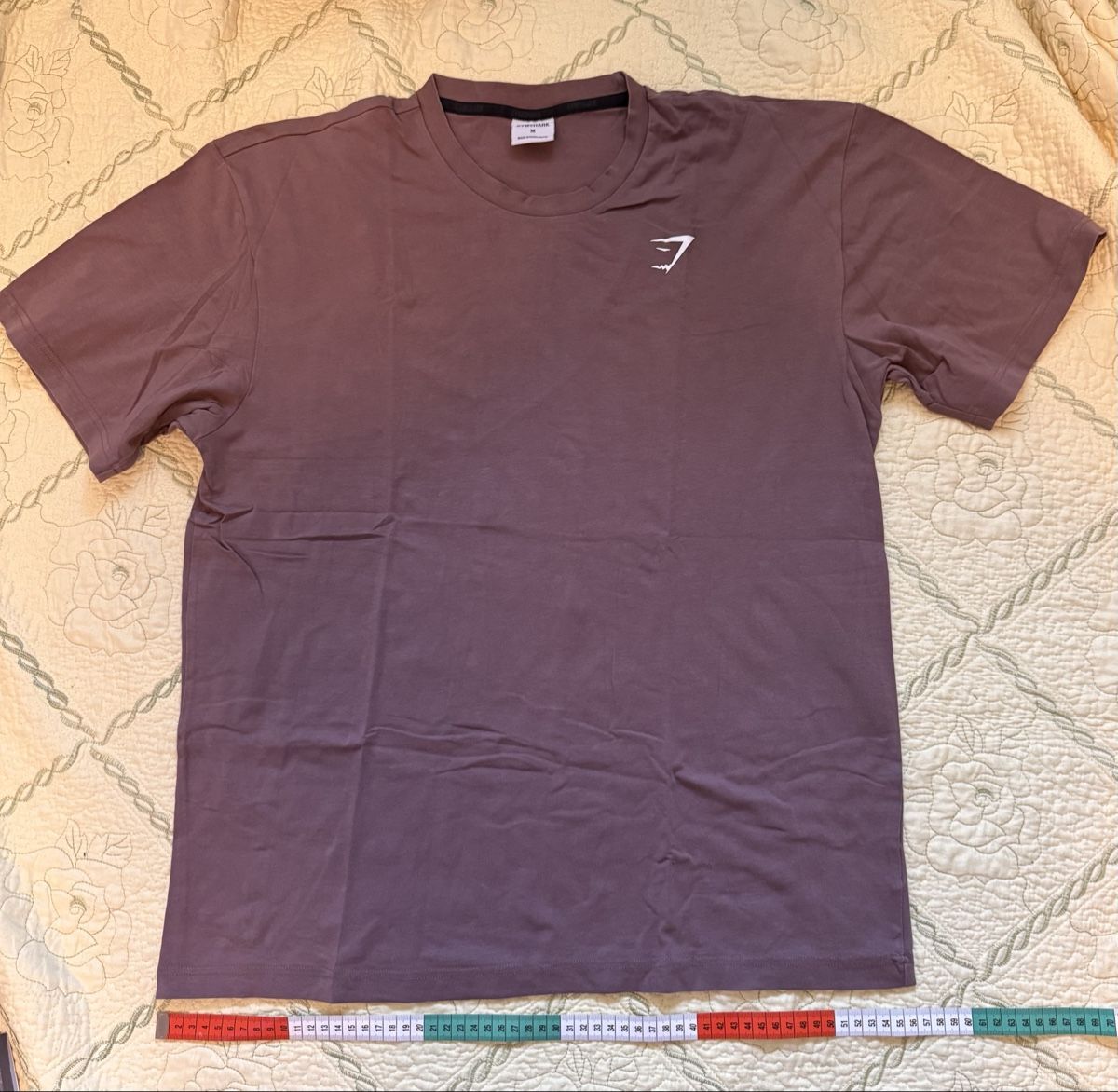 Gymshark T-shirt: Gymshark Training T-Shirt Plum – Usato da Genève venduto da tem_d8mx