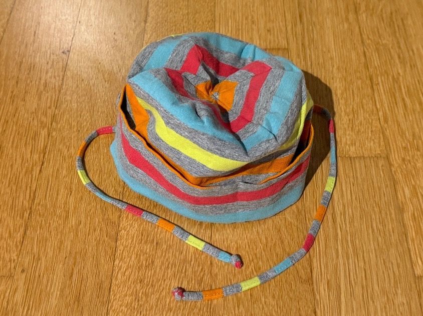 Autres vêtements garçon: Kinder Hut #7, Grösse 12-24M - (x2) – D'occasion à Baden par polveres 1