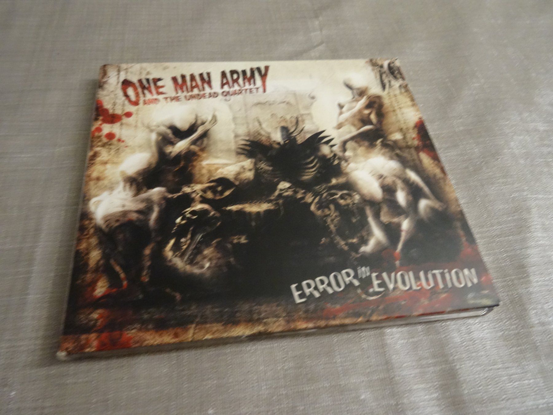 CD: One Man Army - Error In Evolution CD – Usato da Olten venduto da Disc-Ausverkauf