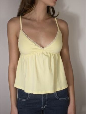 100% new!!! Subdue yellow lace top💛