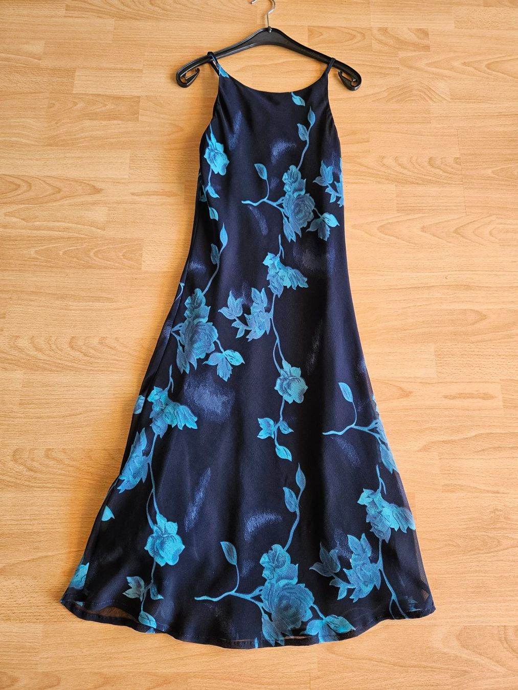 Kleider: Sommerkleid – Gebraucht aus Kirchdorf BE von Abalona