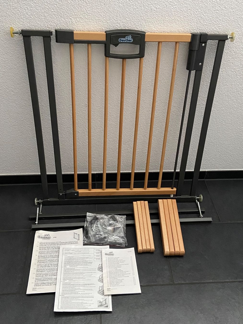 Tutto per la sicurezza: Geuther Treppenschutzgitter mit Extras – Nuovo (secondo la descrizione) da Oeschgen venduto da Gini2006