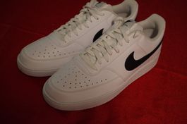 Nike Court Vision Low Sneaker
