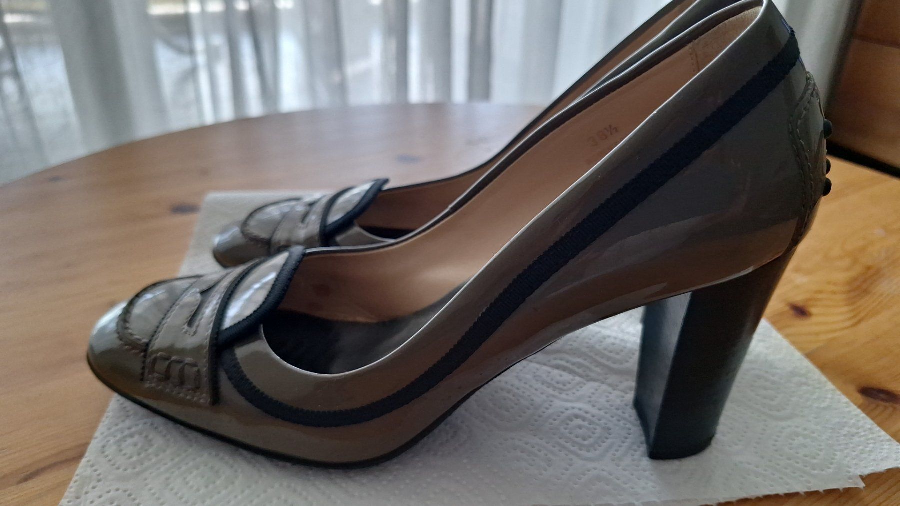 Tod'S Scarpe da donna: TOD`S. n. 38,5 – Usato da Bellinzona venduto da yas_qx6j 2