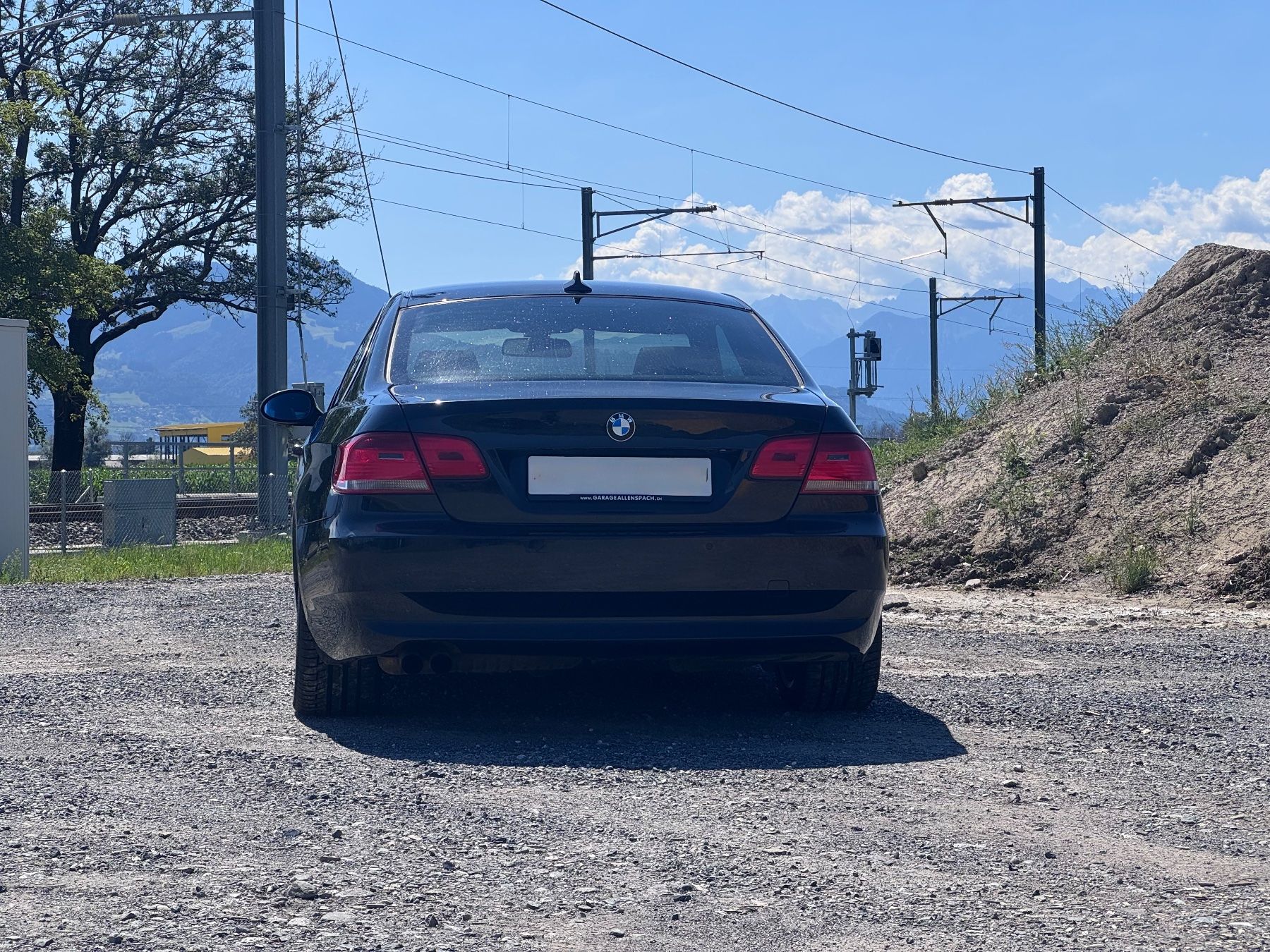 BMW Autos: BMW 325i xDrive Coupé E92 – Gebraucht aus Montlingen von JJ.D 3