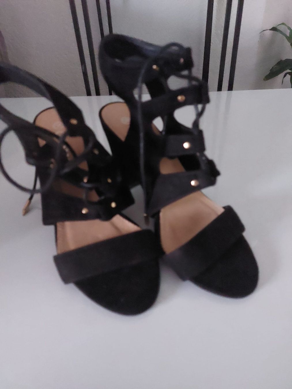 Scarpe da donna: sandales à talon avec brides - Taille 38 – Usato da Oberburg venduto da Ines2019 2