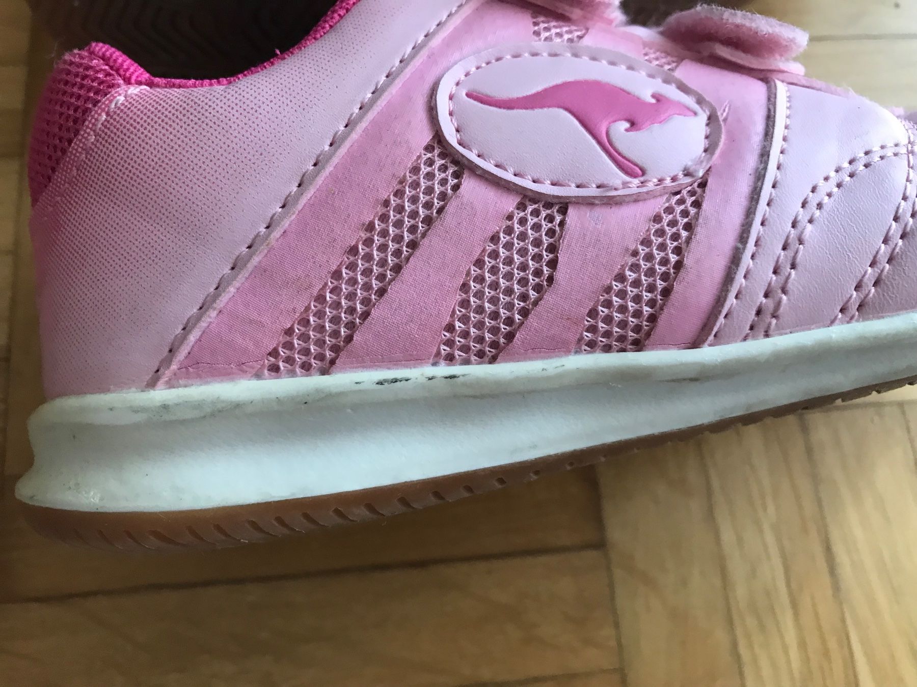 Scarpe per ragazze: Turnschuhe von KangaRoos Grösse 31 rosa – Usato da Emmenbrücke venduto da Hathor123 9