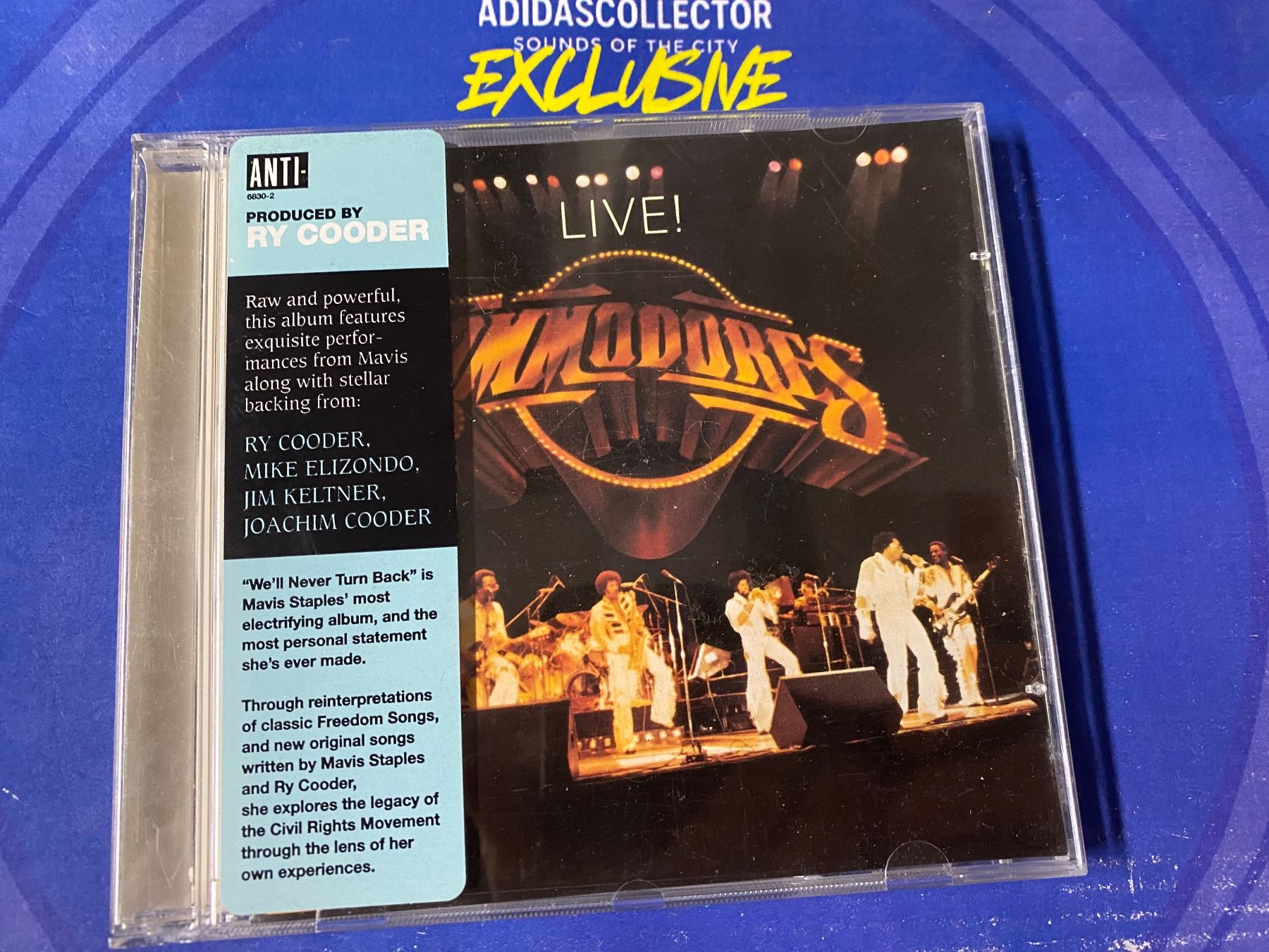 CDs: Commodores Live! – Gebraucht aus Muri b. Bern von AdidasCollector