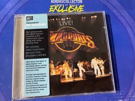 Commodores Live!
