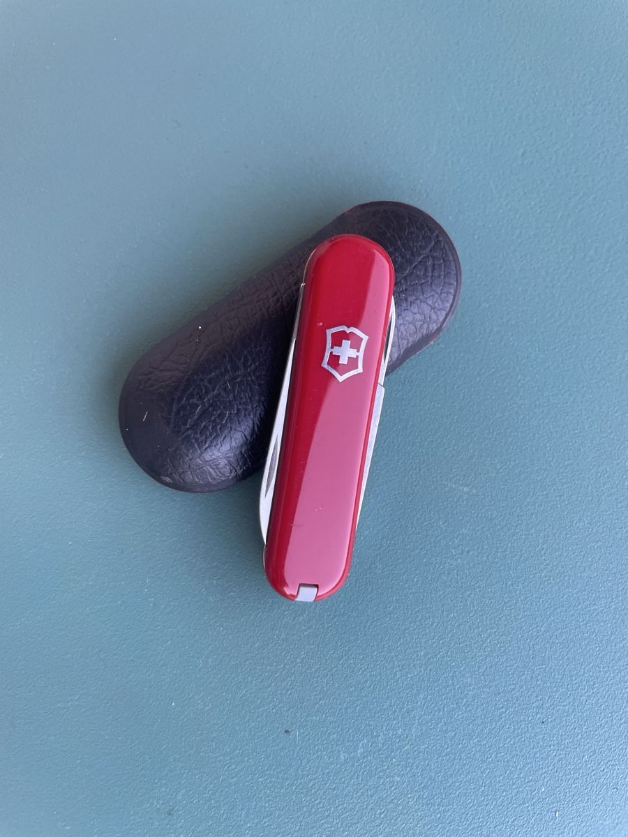 Victorinox Coltelli tascabile: Victorinox classic Sackmesser mint – Usato da Zürich venduto da aut_nr75