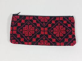 Pochette divers coloris fermeture éclair 18 x 9 cm
