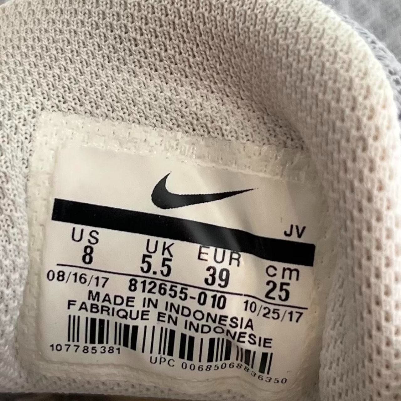 Nike Damenschuhe: Nike Sneaker Grau Grösse 39 – Gebraucht aus Sion von mol_9tmp 1