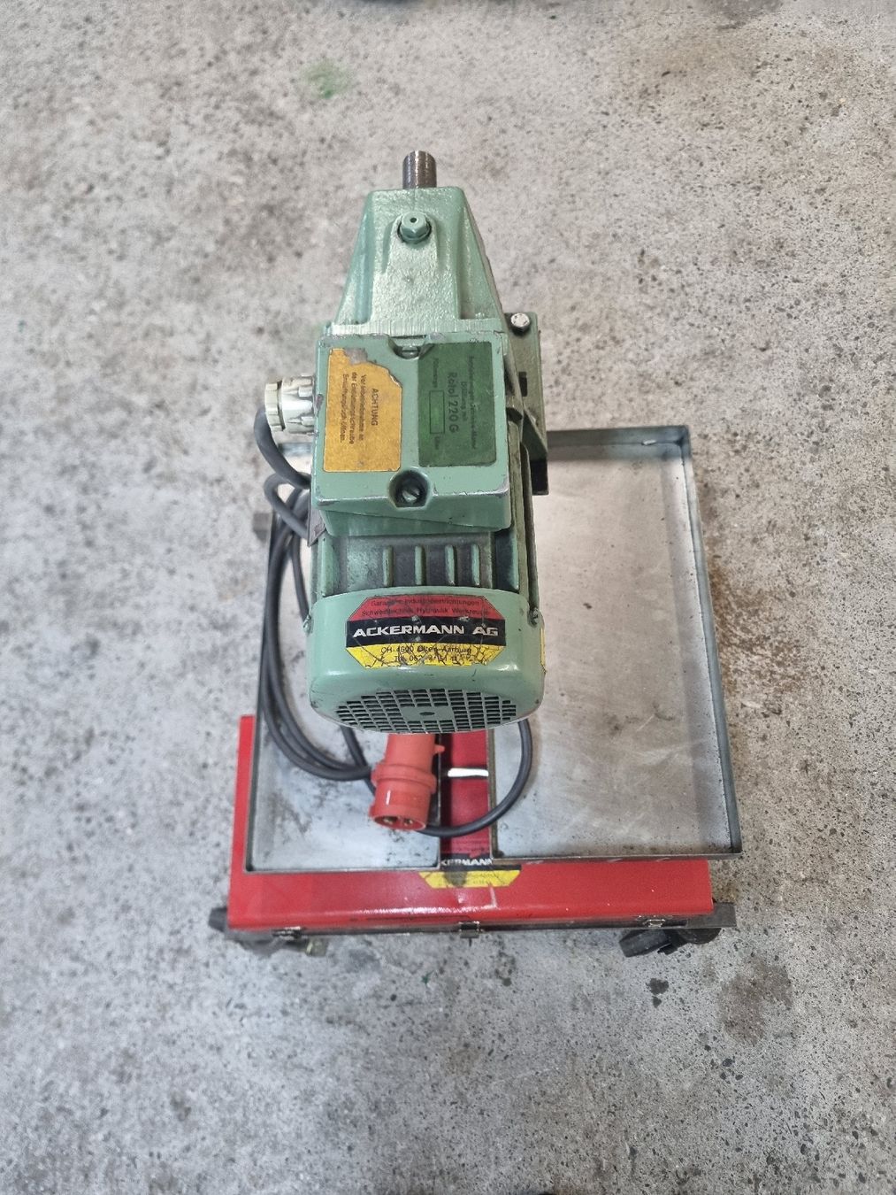 Toutes les machines: Bremsscheibendrehgerät – D'occasion à Klosters par Mek300 1