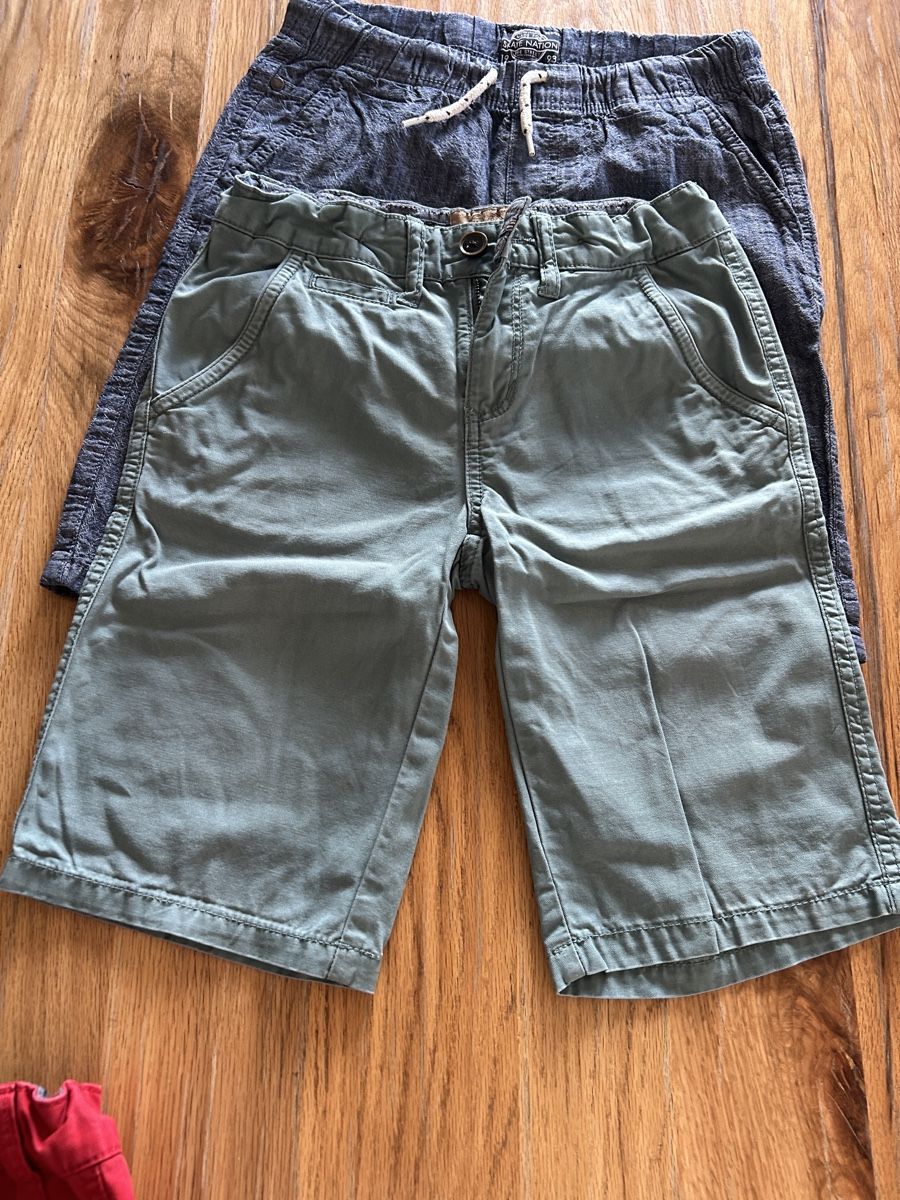 Lotti & Set di vestiti: Shorts (4x) Gr. 140 – Usato da Oberurnen venduto da Berghexe 3