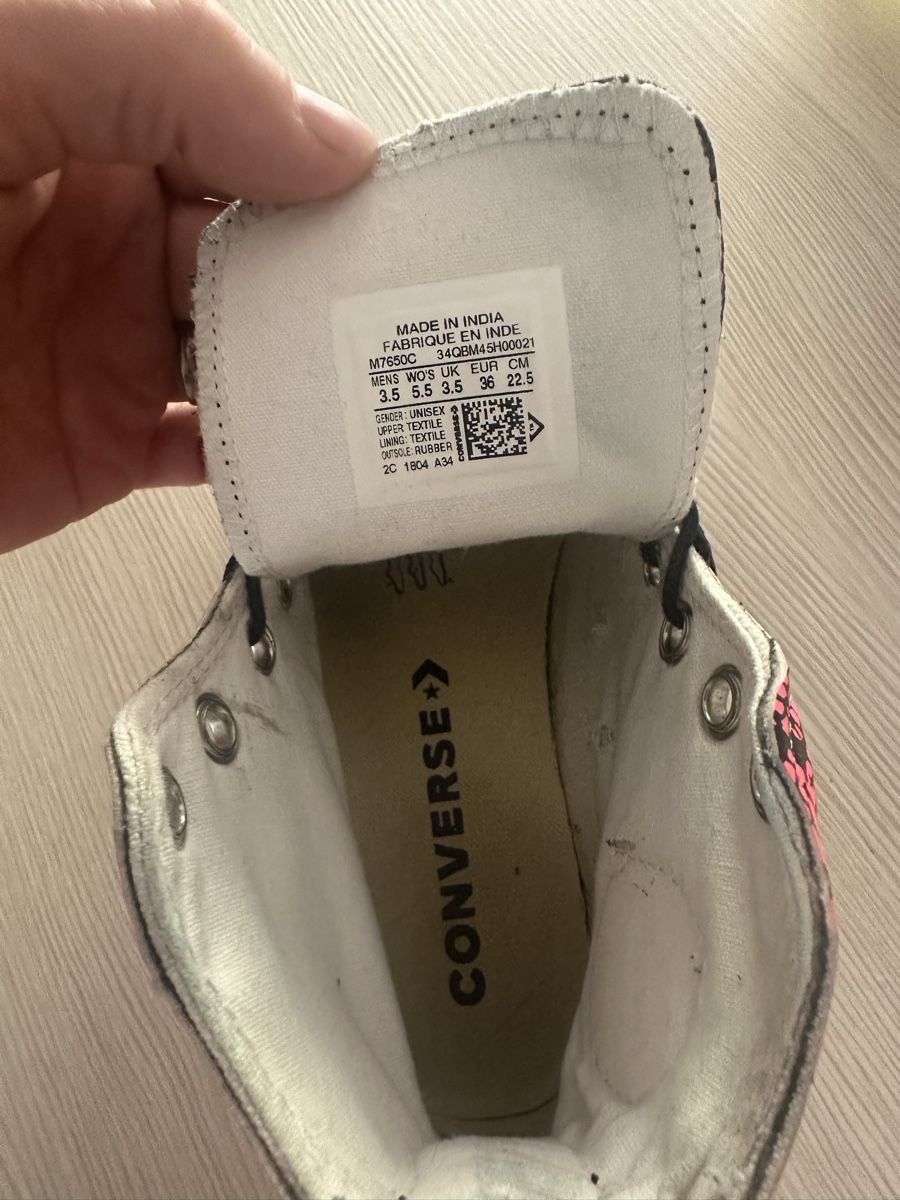 Converse Damenschuhe: Converse all star – Gebraucht aus Malvaglia von bla_z7xw 2