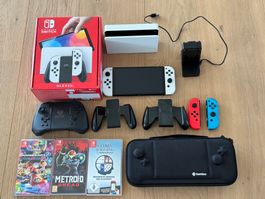 Nintendo Switch OLED mit Zubehör