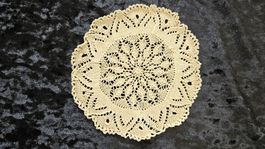 Spitzendeckchen Spitzendeckeli D16 cm Deckeli Dunkelbeige