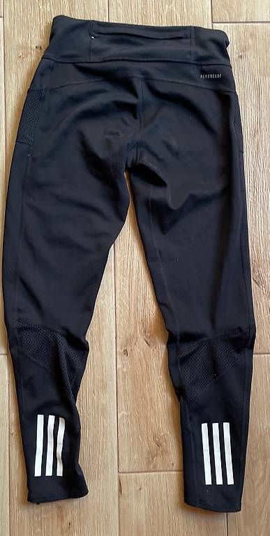 Adidas Leggings: Adidas Running Thights Aeroready Grösse S – Gebraucht aus Seedorf BE von kuh_nj9w 1