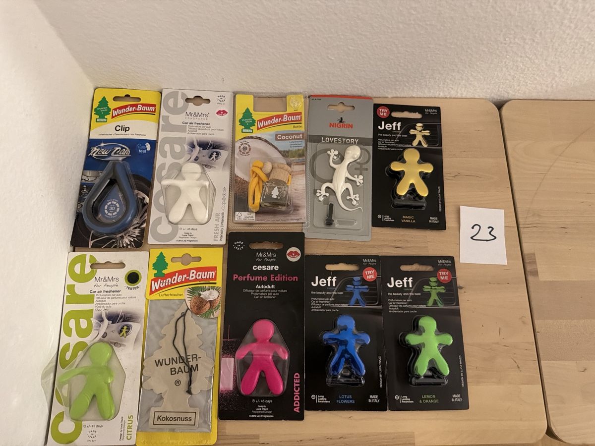 Deodoranti per ambiente: Autoduftbäume 10stk diverse 23 – Nuovo e nell'imballaggio originale da Kloten venduto da sze_wb99