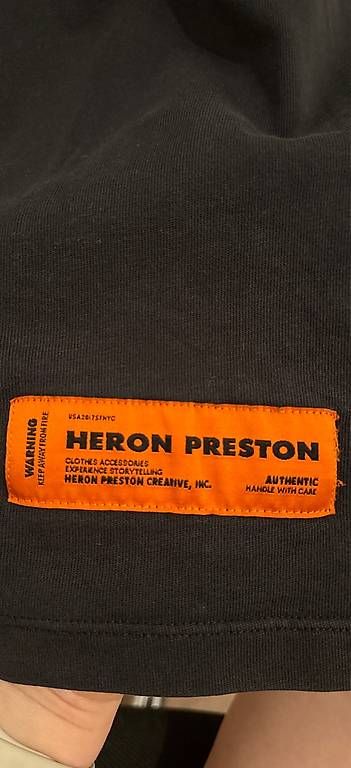 T-shirt: Heron Preston T-Shirt Gr.M – Usato da Langenthal venduto da AliceAmmann 1