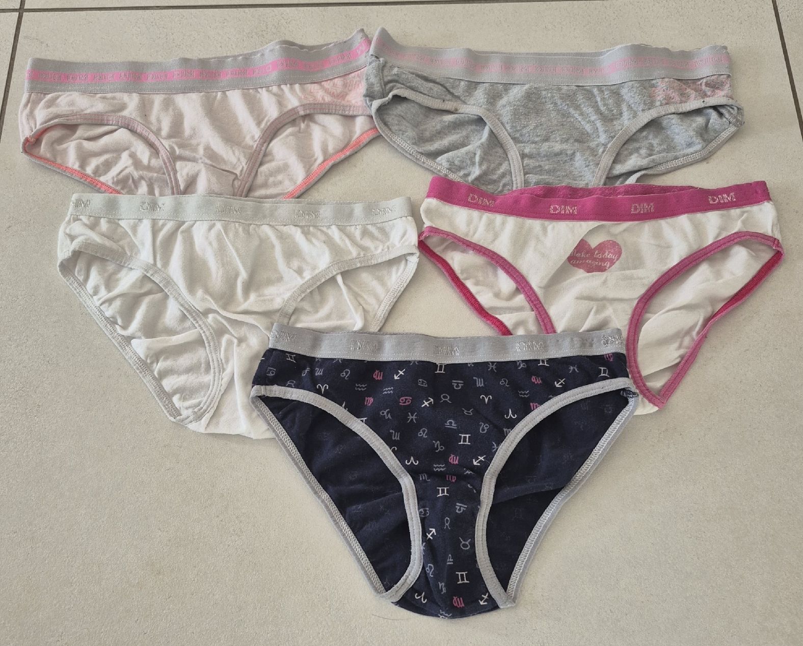 Biancheria intima: Culottes Esprit & Dim taille 146-152 – Usato da Vouvry venduto da Arwenne 1