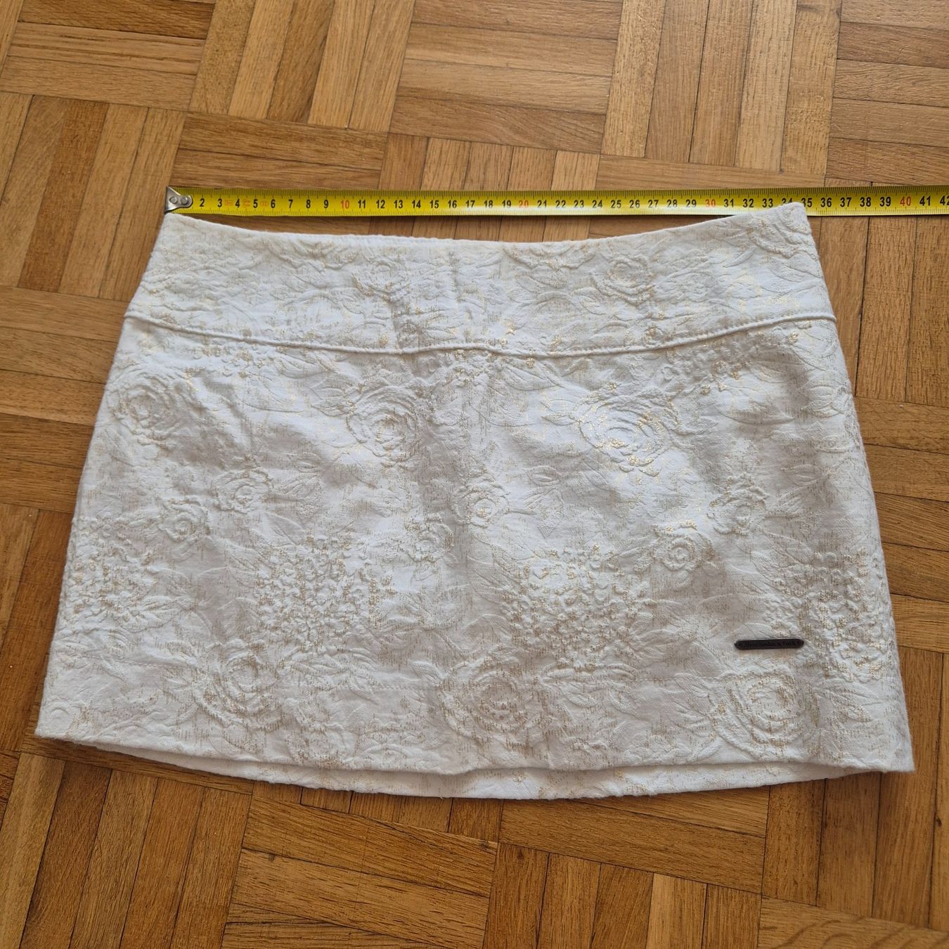 Röcke: Jeansrock Esprit Grösse 34, Abercrombie Gr.24 – Gebraucht aus Münchenstein von yes_l59n 7