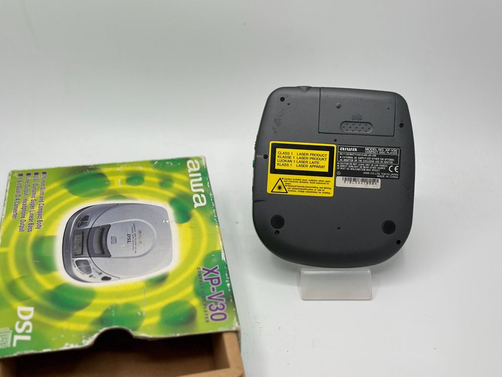 Aiwa Hs-G36 Metal Personal Stereo Cassette Player