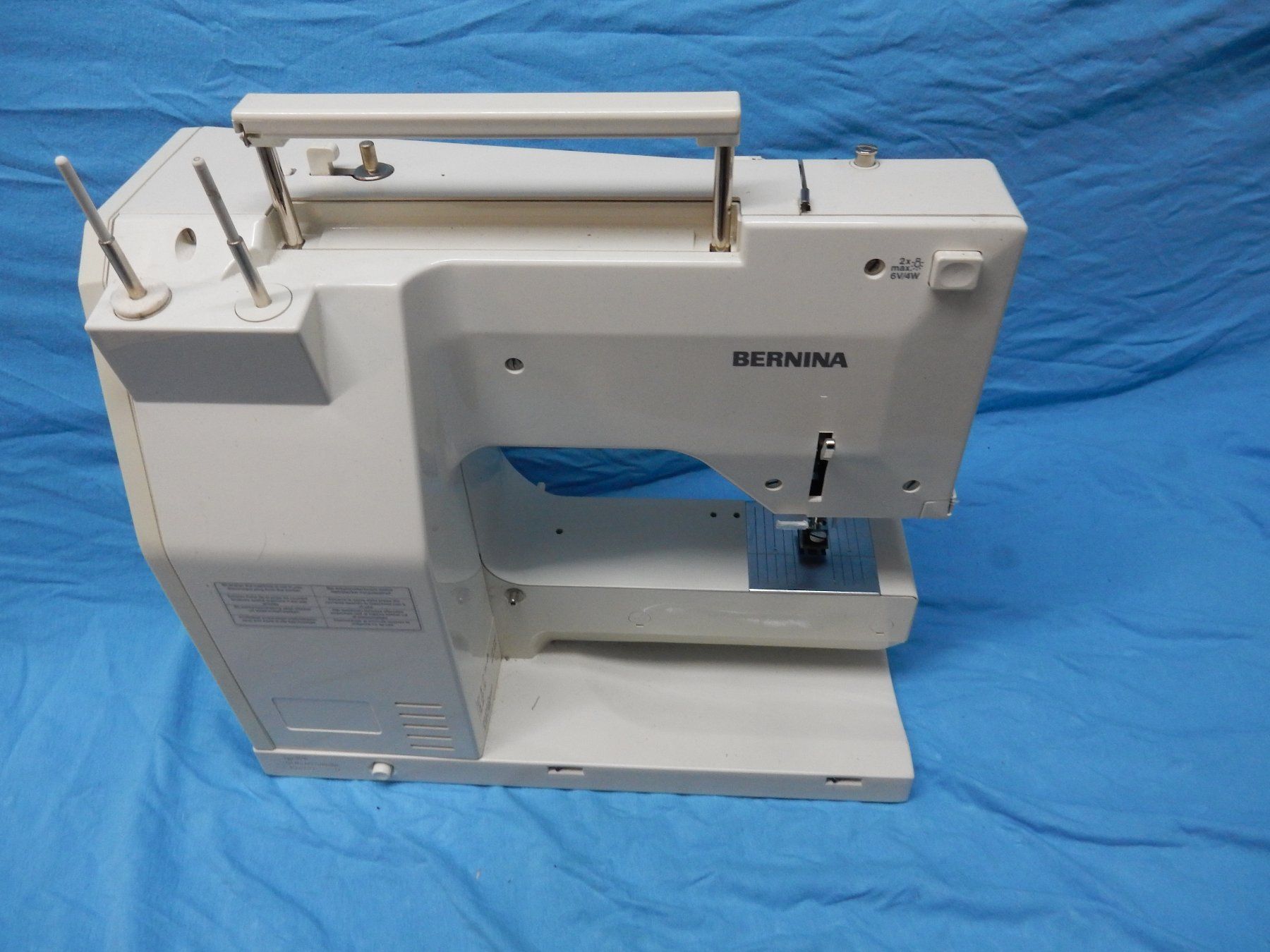 Bernina Macchine da cucire: Bernina 1090 computer Jubiläumsmodell defekt ab  Fr. 10.00 – Difettoso da Watt venduto da Mariposa49 2