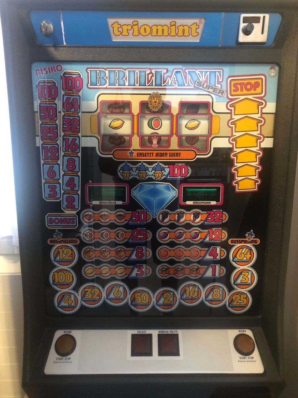 Slot Machine: Triomint Brillant Super – Usato da Worb venduto da Baked 2
