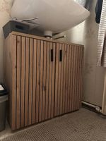 Waschbeckenunterschrank