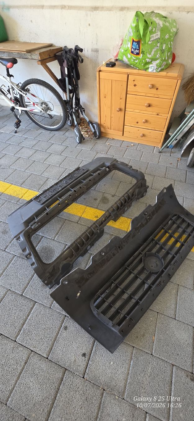 Alle Autoersatzteile: Kühlergrill und Frontteil Fiat Ducato  – Gebraucht aus Hittnau von Annubis 2