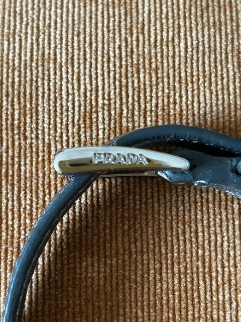Prada Bracelets: PRADA Lederarmband platinfarben – Neuf (Voir description) à Zürich par Viel_Freude_8 9