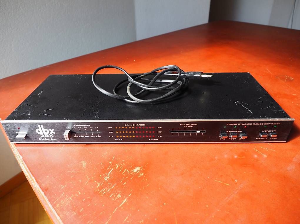 Equalizzatori: DBX 3BX Series Two – Usato da Zürich venduto da Francois236 2