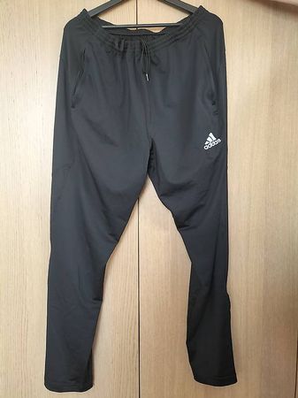 Trainerhose lang Adidas L