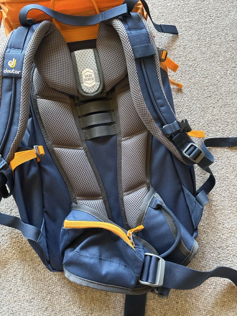 Deuter Borse & Zaini: Deuter Fox 30 Wanderrucksack, Neu, Orange/Blau – Nuovo (secondo la descrizione) da Birr venduto da Brigitte73 8