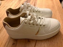Turnschuhe weiss Gr. 38