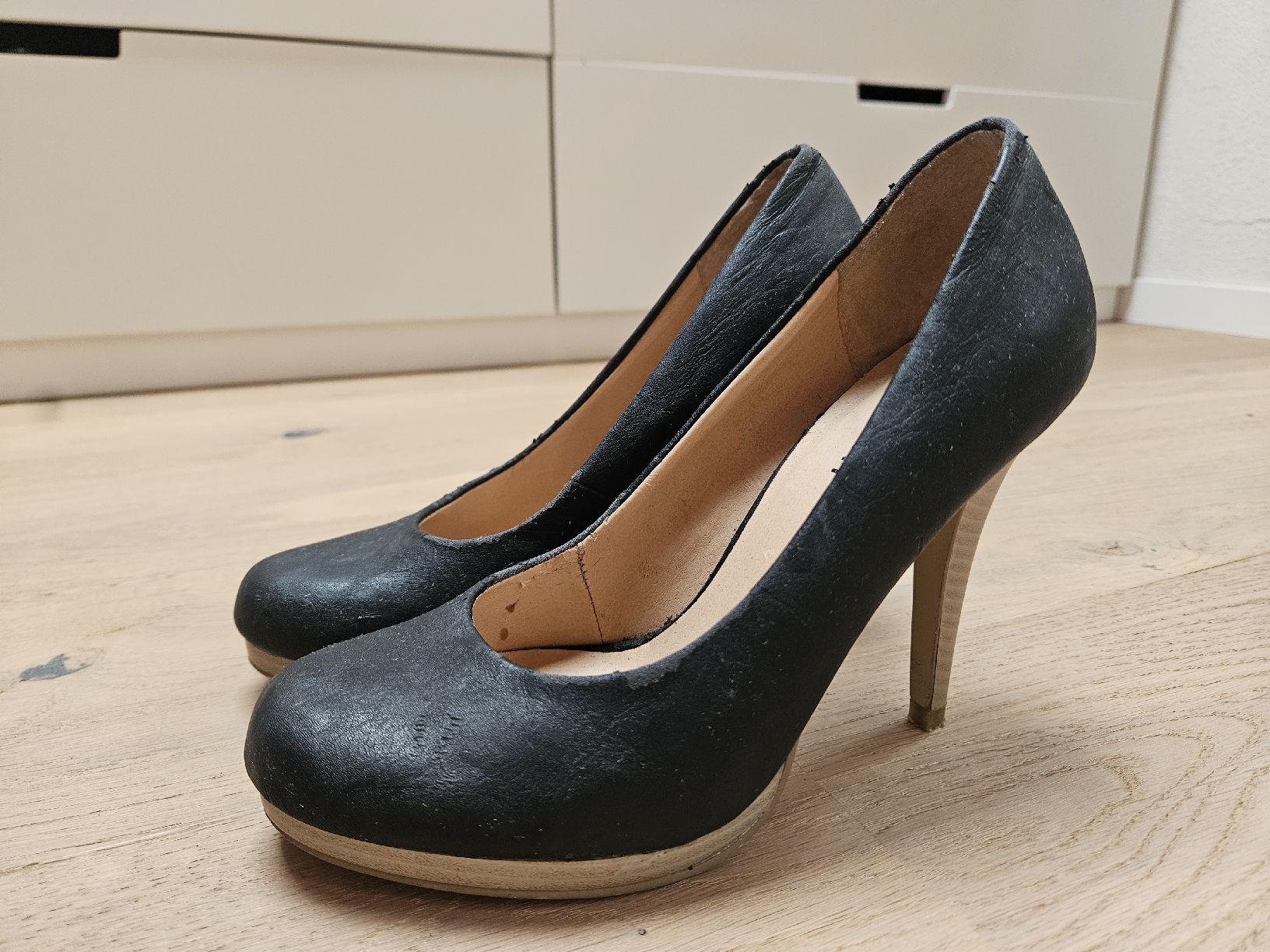 Scarpe da donna: Black Biaggini Heels, Size 38 – Usato da Appenzell venduto da Thename___