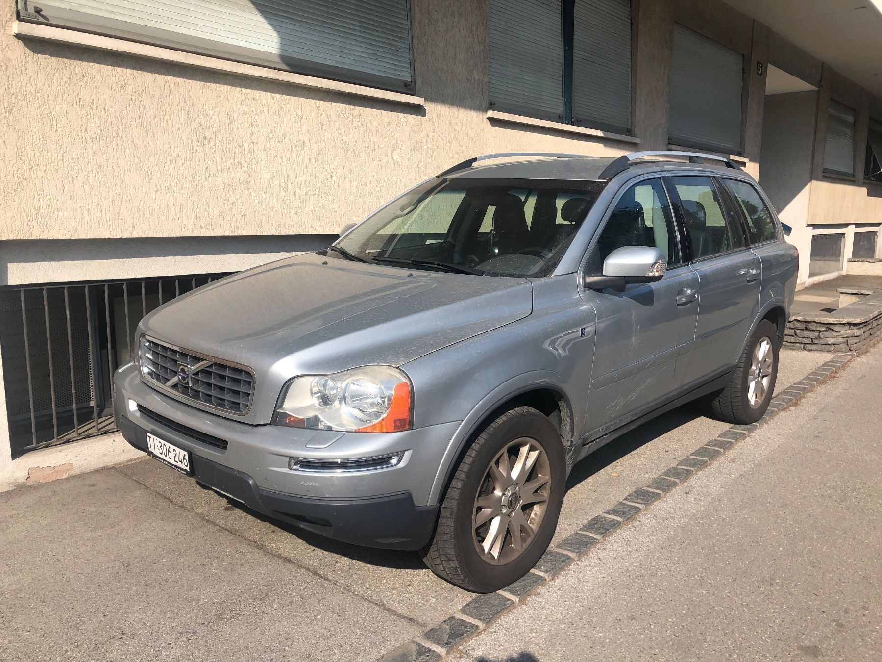 Volvo Automobili: Top Volvo XC90 5D Mfk 11.2025 – Usato da Chiasso venduto da hir_p6yj