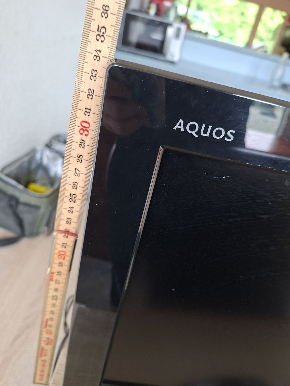 Televisori: Sharp Aquos LCD TV, – Usato da Bäch SZ venduto da nadinek85 9