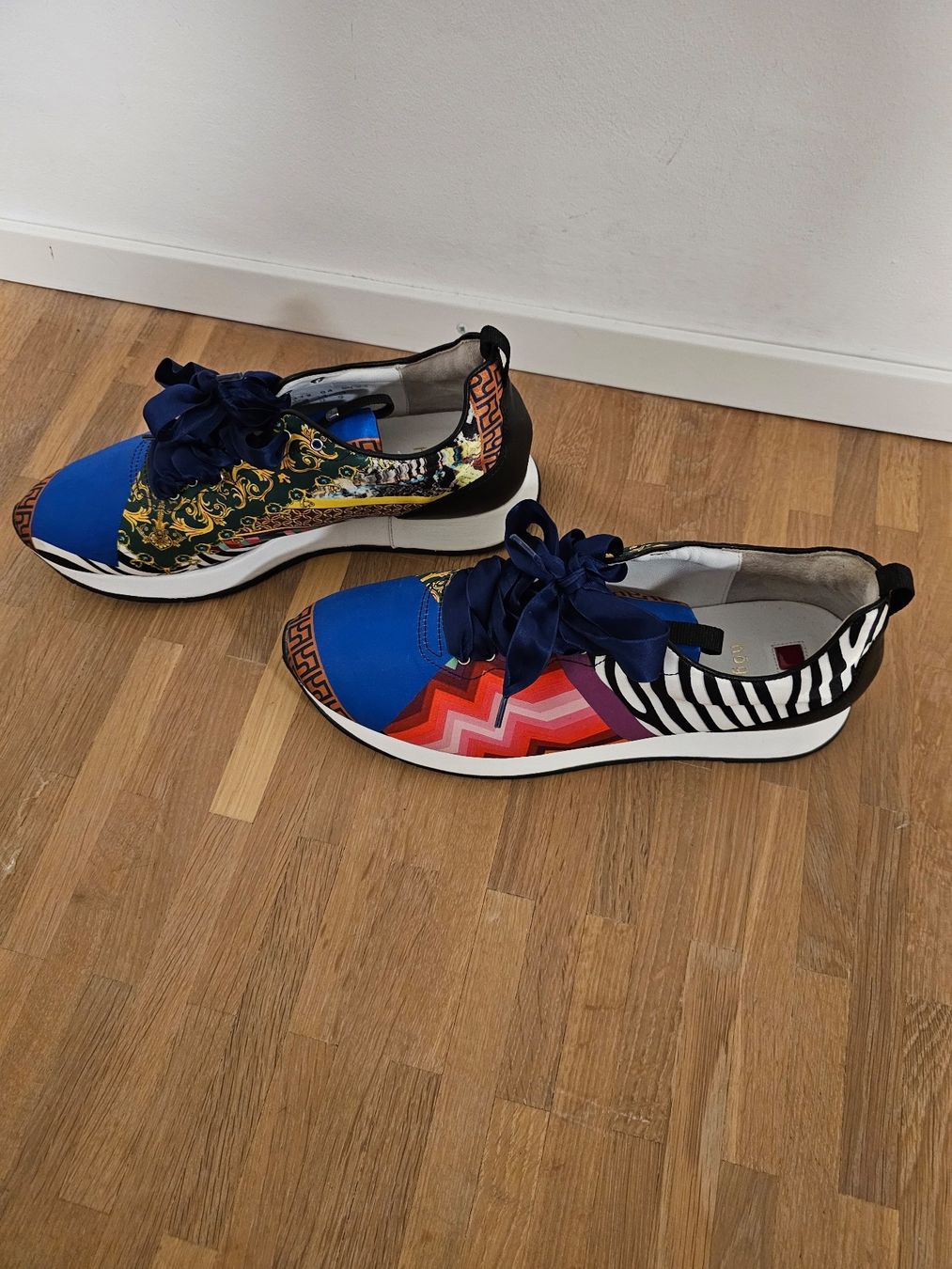 Högl Scarpe da donna: SNEAKER HÖGEL – Usato da Thun venduto da surfbeach 1